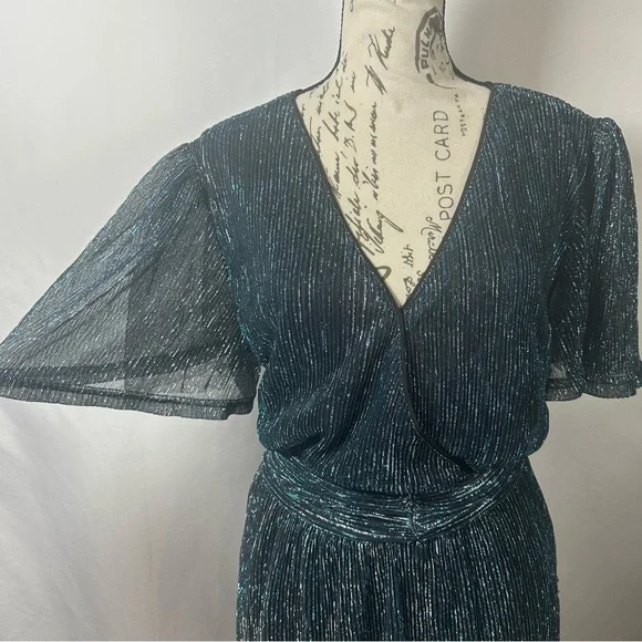 💜BloomChic Black Midi Dress - Picture 10 of 12